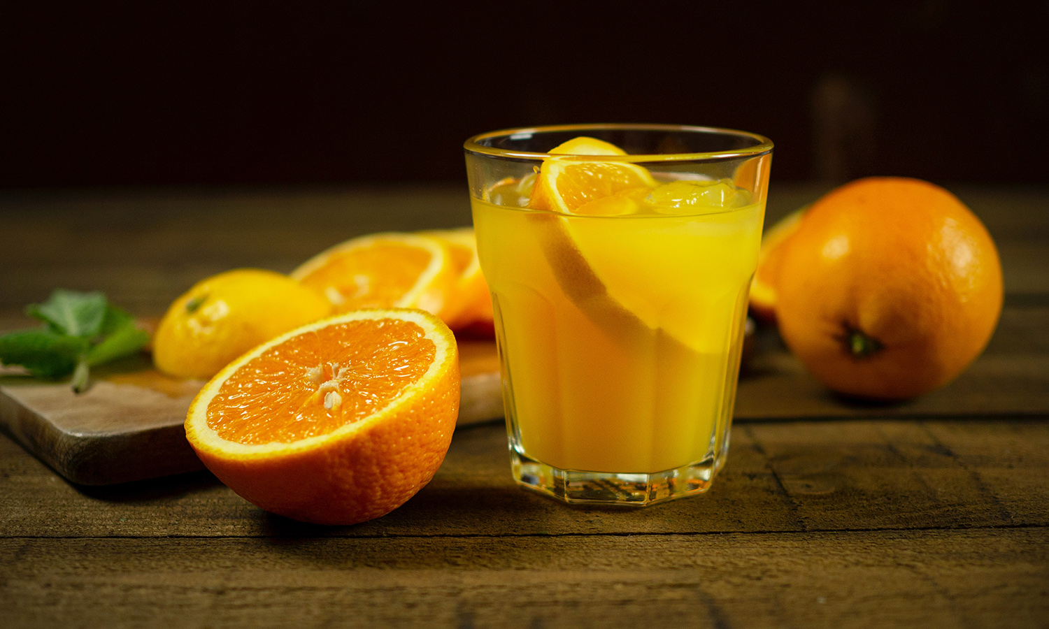 Can dogs have orange juice fresh squeezed orange juice in a glass cup